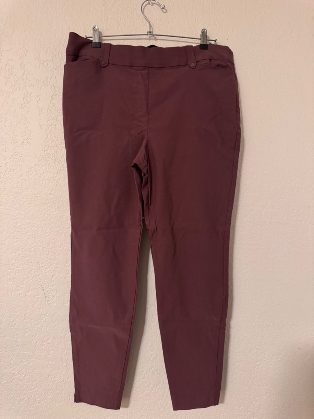 Maurices Slim Pull-On Ankle Pants in Wine